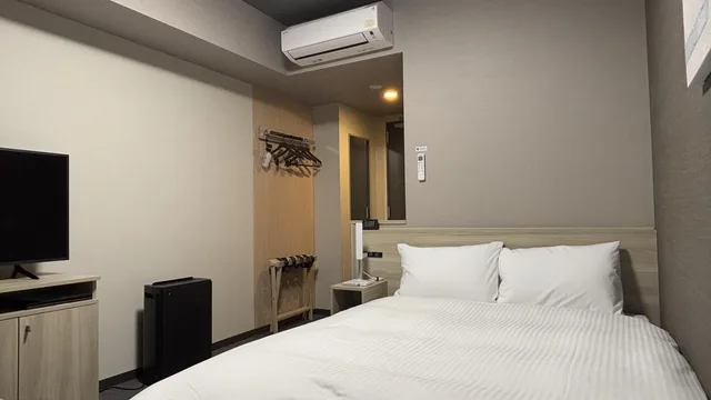 Semi Room, Semi Double Bed, Smoking، Hotel Route Inn Okayama Maniwa 1/1