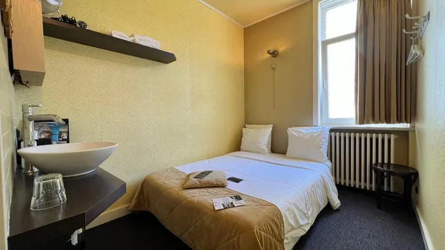 Renovated, Small Double، Hotel Le Berger 1/11