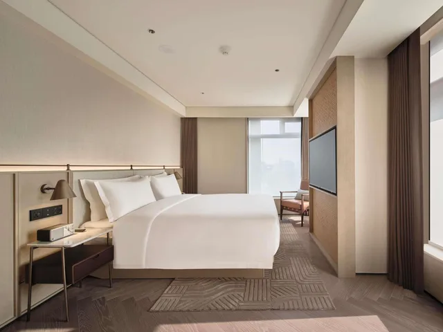 غرفة ديلوكس بسرير كينج، Ming Hotel Nanjing MGallery Collection 2/5