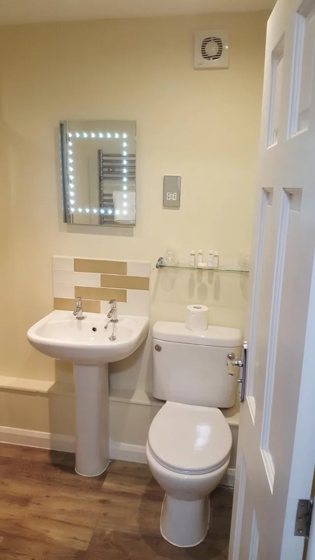 غرفة مفردة، Norfolk Arms Hotel 7/10
