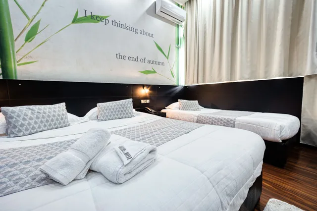غرفة قياسية ثلاثية بثلاثة أسرّة، Gallery Art Hotel 3/10