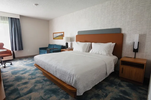 Studio, King Bed, Sofa, Accessible, Hampton Inn Salt Lake City North 1/6