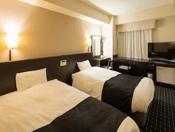 غرفة بسريرين منفصلين بغرفتي نوم للمدخنين، Apa Villa Hotel Tsubamesanjo-Ekimae 2/2