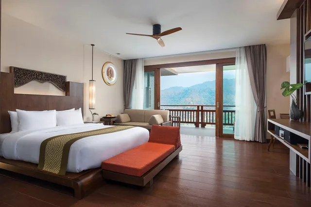 Sky, Mountain, Junior Suite, King Bed, Panviman Chiang Mai Spa Resort 2/2