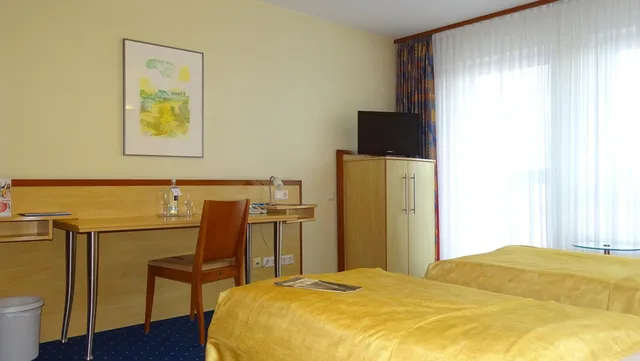 غرفة بسرير مزدوج، Ascot Bristol Hotel Potsdam 5/9