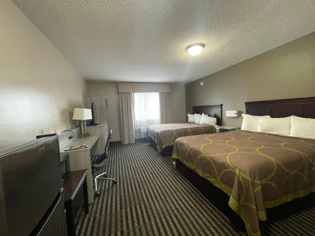 غرفة بسريرين كوين، Dupont Suites 1/3