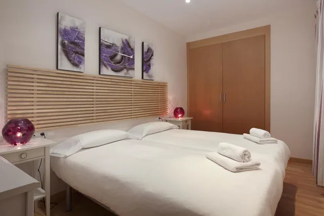 5 Bedrooms, Premium, Penthouse, 4 Beds, 2 Double Beds, Sagrada Familia View, Terrace، Suite Home Sagrada Familia 4/10