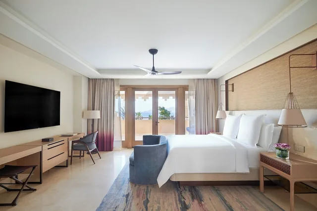 غرفة بريميير بسرير كينج بإطلالة على البحر، Four Seasons Resort Sharm El Sheikh 4/8