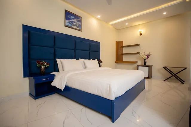 غرفة تنفيذية بسرير كينج، Hotel One Swat 1/2