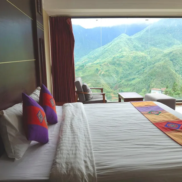 غرفة بسرير مزدوج بإطلالة على الجبل، Sapa Vista Hotel 3/10