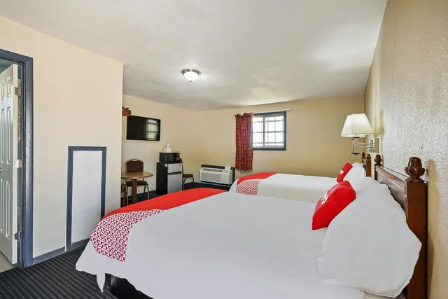 غرفة بسريرين كوين لغير المدخنين، OYO Hotel Luling TX Downtown I-10/US-90 2/8