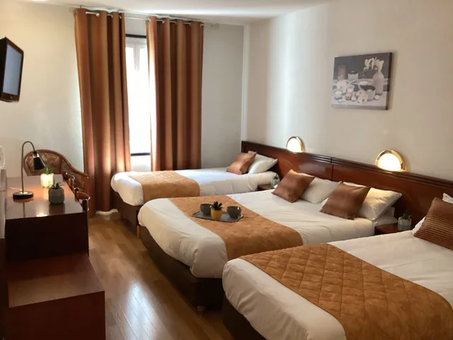 غرفة قياسية رباعية بسرير مزدوج وسريرين منفصلين، HOTEL ANGELIC-MYRIAM 7/10
