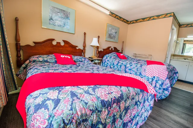 2 Full Bed Smoking، OYO Hotel Calhoun, GA I-75 2/7