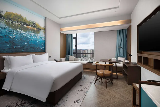 غرفة سوبيريور بسرير كينج، Wyndham Garden Kunming High Tech Zone 1/3