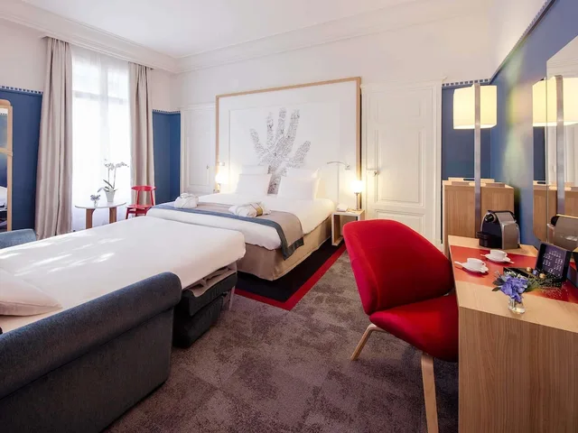 غرفة بريميوم بريفيليج بسرير كوين مع أريكة، Mercure Lyon Centre Chateau Perrache 2/9