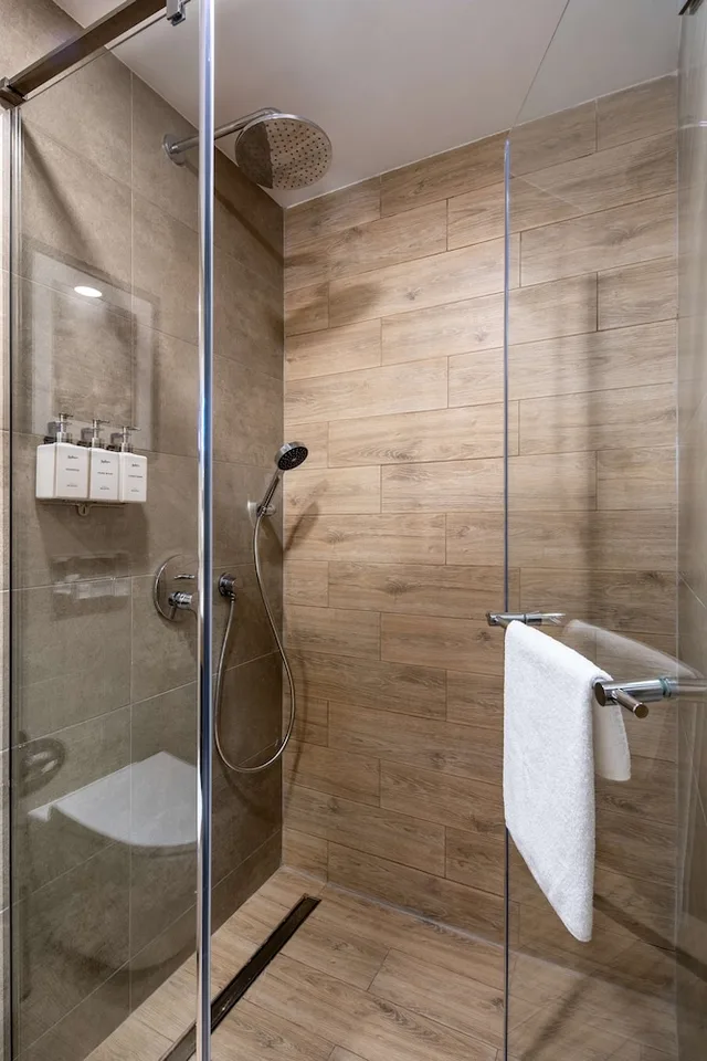 جناح جونيور بسرير كوين في طابق مرتفع، Radisson hotel Baku 10/10