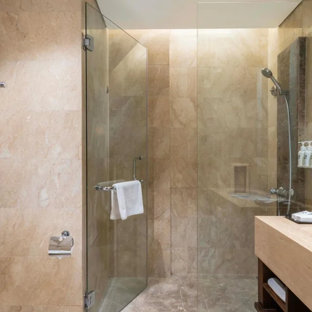 غرفة ديلوكس بسرير كينج، SWISS-BELHOTEL BORNEO BANJARMASIN 7/7