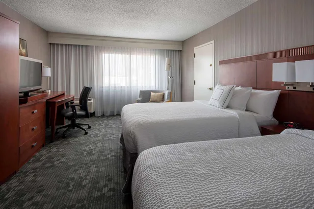 غرفة ديلوكس بسريرين مزدوجين، Sonesta Select Los Angeles Torrance South Bay 2/3