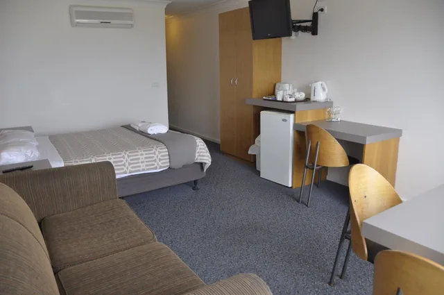Room, Double Bed, Ocean View, Ground Floor, A Great Ocean View Motel 2/2