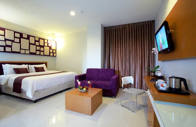 Cabana, Pool View، Lombok Plaza Hotel Convention 2/2