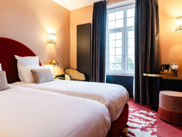 Room, Twin Beds, Old Town Side، Hotel Mercure Roscoff Bord de Mer 2/10