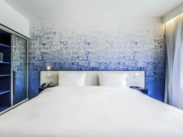 غرفة تنفيذية بسرير كوين بإطلالة جزئية على البحر، Novotel Rio de Janeiro Leme 9/10