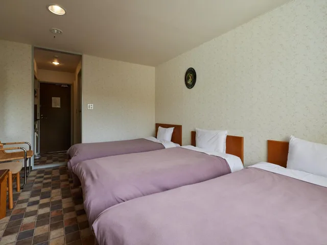 غرفة ثلاثية بثلاثة أسرّة، Asama Kogen Hotel 1/1