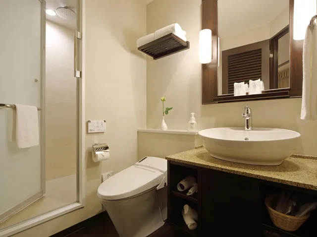 Superior, Single Bed, Red Roof Inn And Suites Osaka Namba Nippombashi 5/6