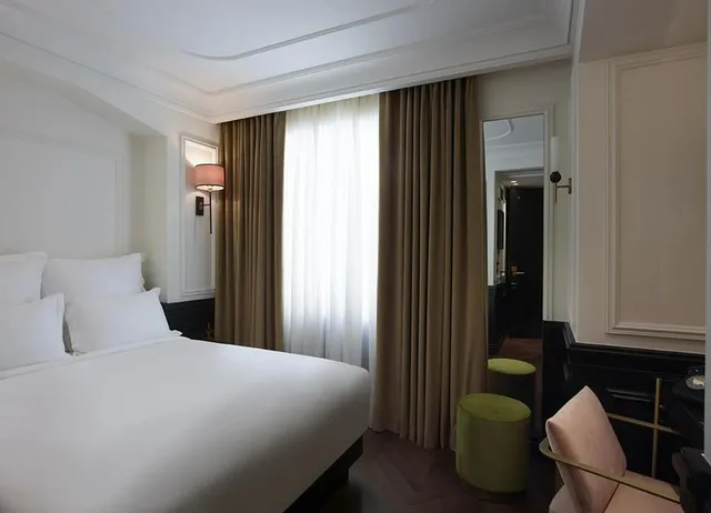 غرفة قياسية بسرير مزدوج، Villa Brown Ermou, a member of Brown Hotels 2/2