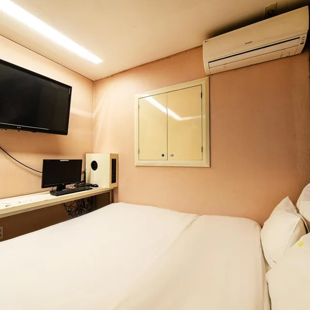 غرفة بسرير مزدوج، In Hotel Seoul 7/10