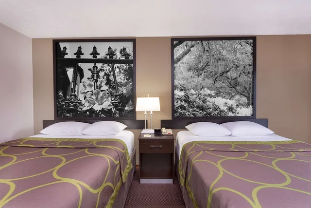 غرفة بسريرين كوين، Super 8 By Wyndham Locust Grove 1/1