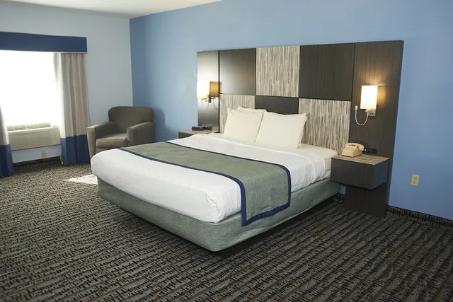 جناح بسرير كينج، Sandwich Lodge & Resort 2/6
