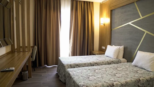 غرفة قياسية ثلاثية، Dionisus Hotel 1/6