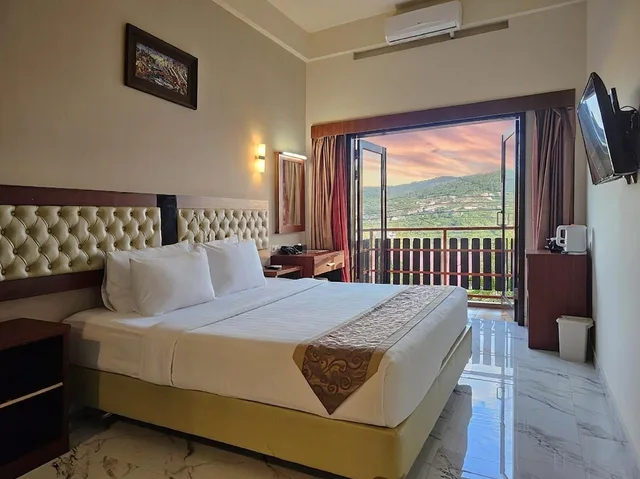 غرفة ديلوكس بسرير مزدوج أو سريرين منفصلين بشرفة، Spencer Green Hotel 1/3