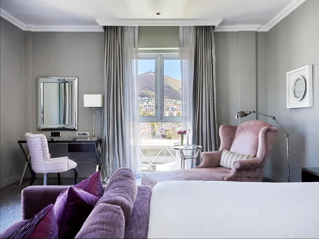 غرفة بريميوم بسرير مزدوج أو سريرين منفصلين بإطلالة على الجبل، Queen Victoria Hotel & Manor House 4/10