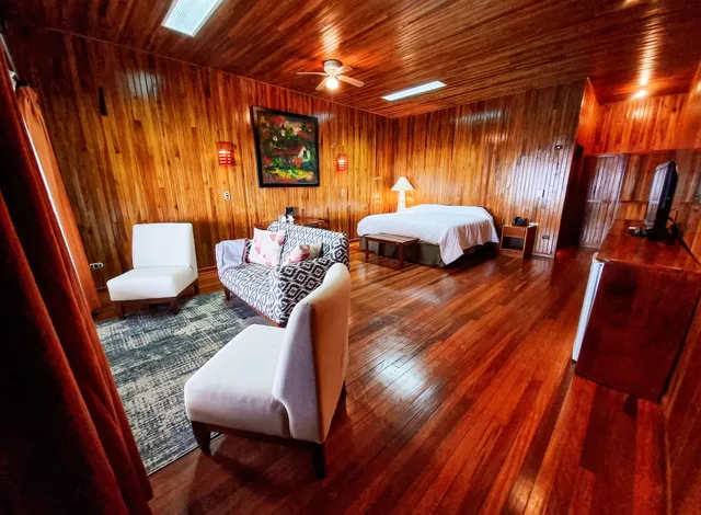 Room, King Bed, Gulf View، Heliconia 5/10