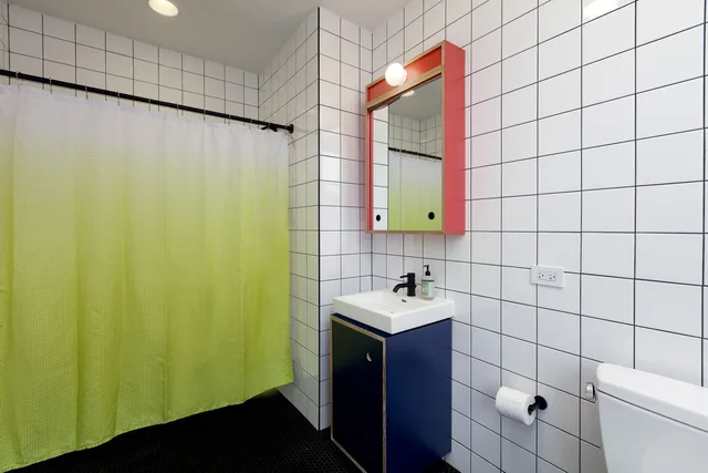 Plus, Studio, Placemakr Wall Street 8/8