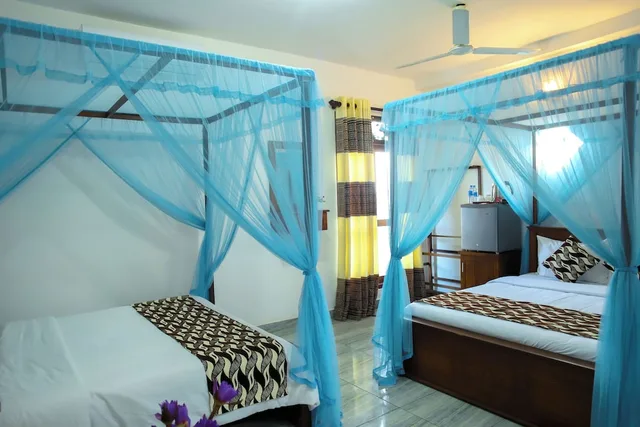 Senior, 2 Queen Beds, Sea View، Village Star Rest Mirissa Sri Lanka 1/5
