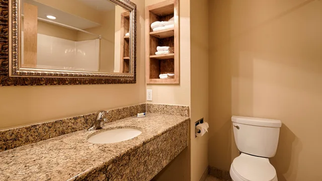 غرفة بسريرين كوين، Best Western George West Executive Inn 6/9
