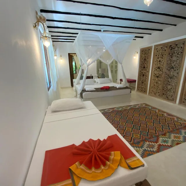 غرفة ثلاثية بإطلالة على المسبح، Alawi Boutique Hotel 2/2