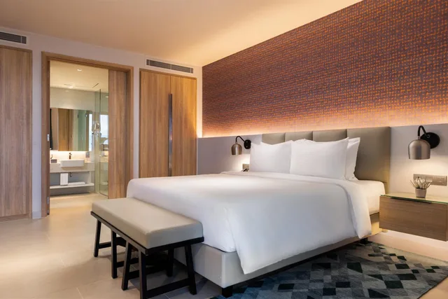 2 Bedrooms, Pavilion, Ocean Front, High Floor، Alma Resort Cam Ranh 4/10