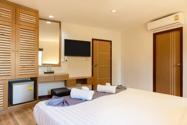 Deluxe, Double Bed, Tee Pak Dee Resident Phuket 7/10