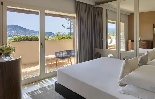 جناح، Baia di Chia Resort Sardinia, Curio Collection by Hilton 5/9