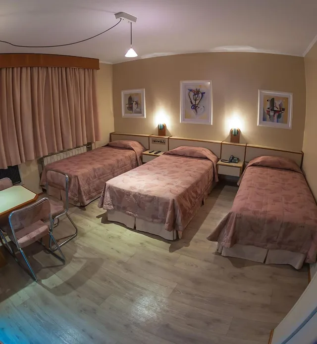 غرفة سوبيريور ثلاثية، Cosmos Hotel 3/7