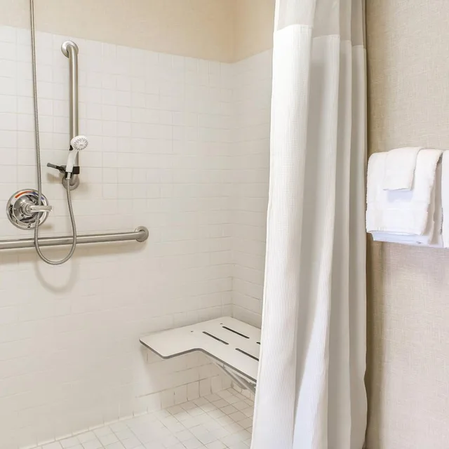 جناح بغرفتي نوم، Residence Inn Lexington Keeneland/Airport 7/7