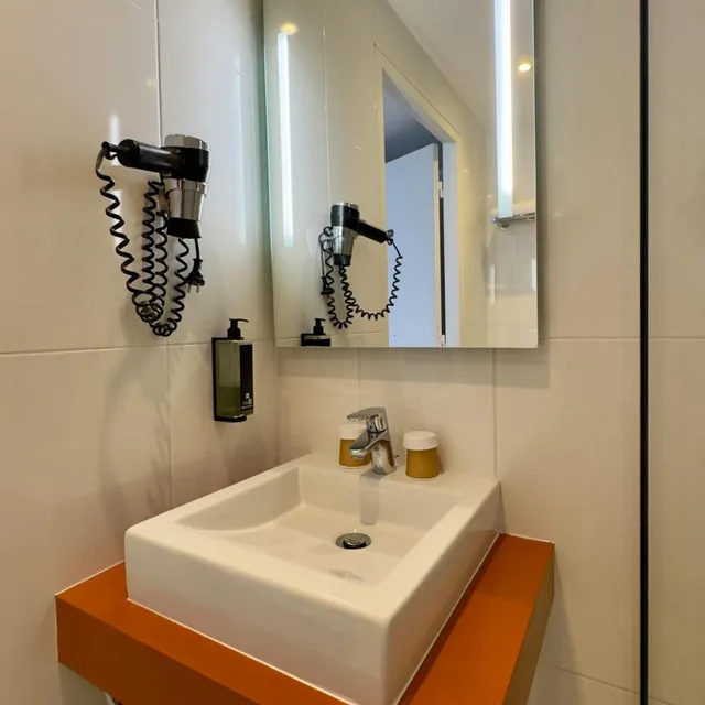 Family Suite, Standard, Twin Beds, Ibis Styles Bordeaux Saint Medard 10/10