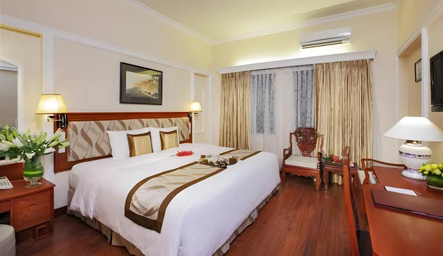 Premium, Quadruple, Royal Hotel Saigon 2/2