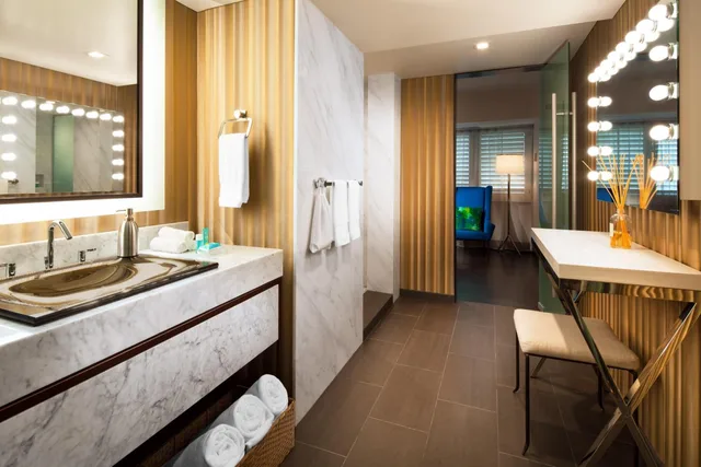 1 Bedroom, Presidential, Wow, Extreme, Suite, King Bed، W Los Angeles West Beverly Hills 4/4
