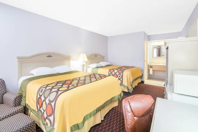 غرفة ديلوكس بسريرين كوين، Motel6 London, KY 5/9