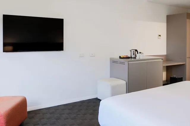 غرفة قياسية بسرير كينج، The Mantra Hobart Airport Hotel 2/7